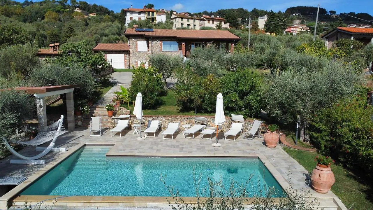 La Sassaiola By Nicola Real Estate Villa Corsanico-Bargecchia 0*,  Italien